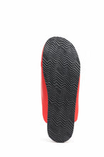 Load image into Gallery viewer, Women's Red Hearts